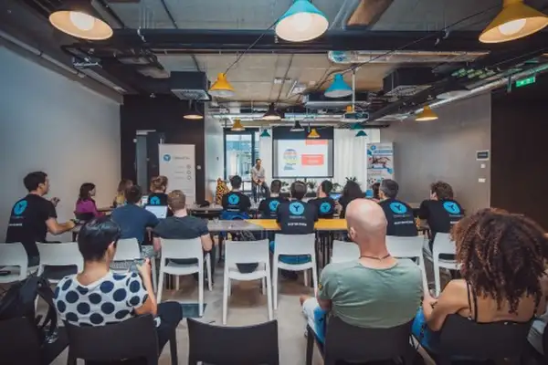 Jak být úspěšný v IT? Demo Day #22 studentských projektů a diskuze